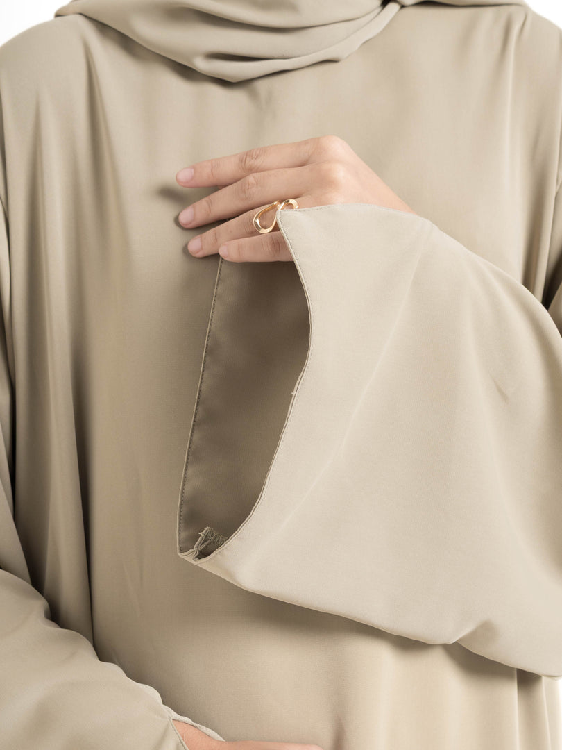 Essential Abaya - Straight Fit